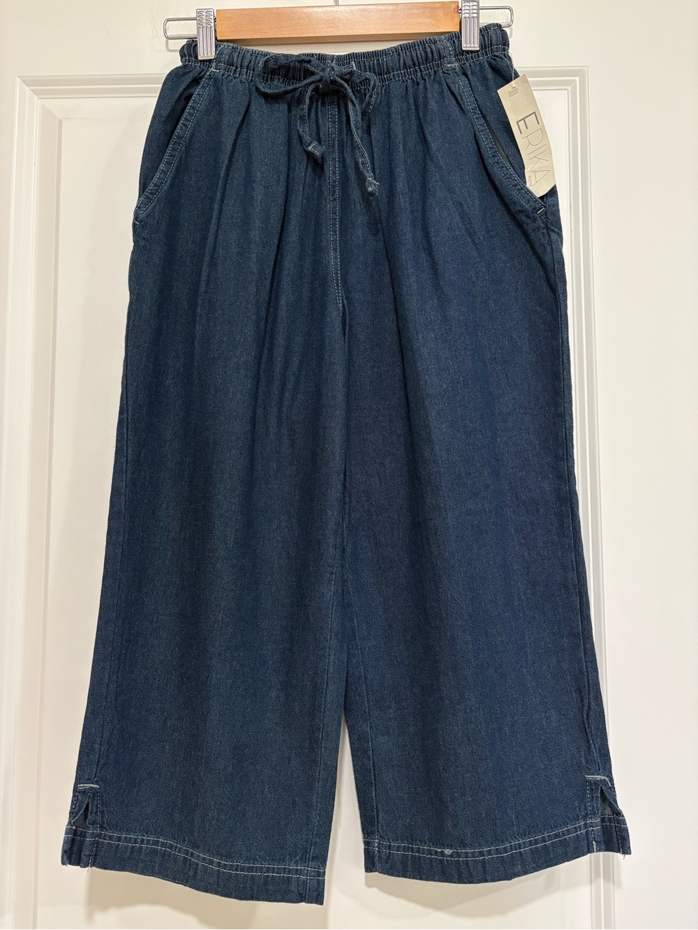 Erika Petite NWT Wide Leg Cropped Denim Jeans Drawstring